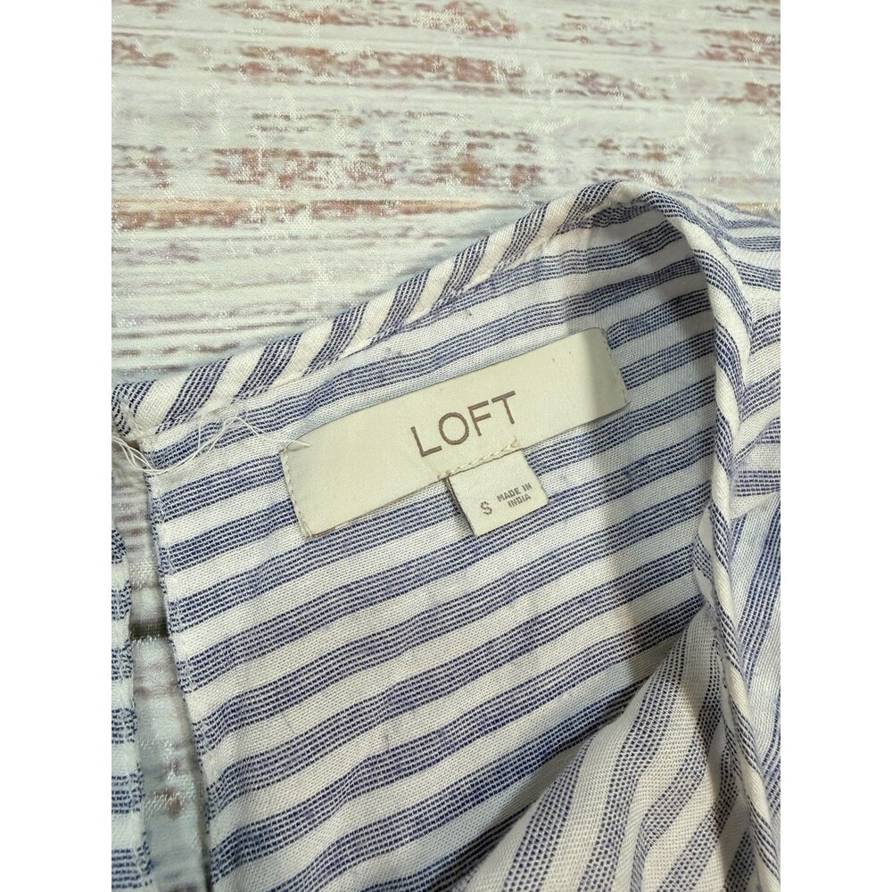 LOFT Blue White Striped Button Keyhole Round Neck Rayon Linen Blouse Size Small - Picture 4 of 12